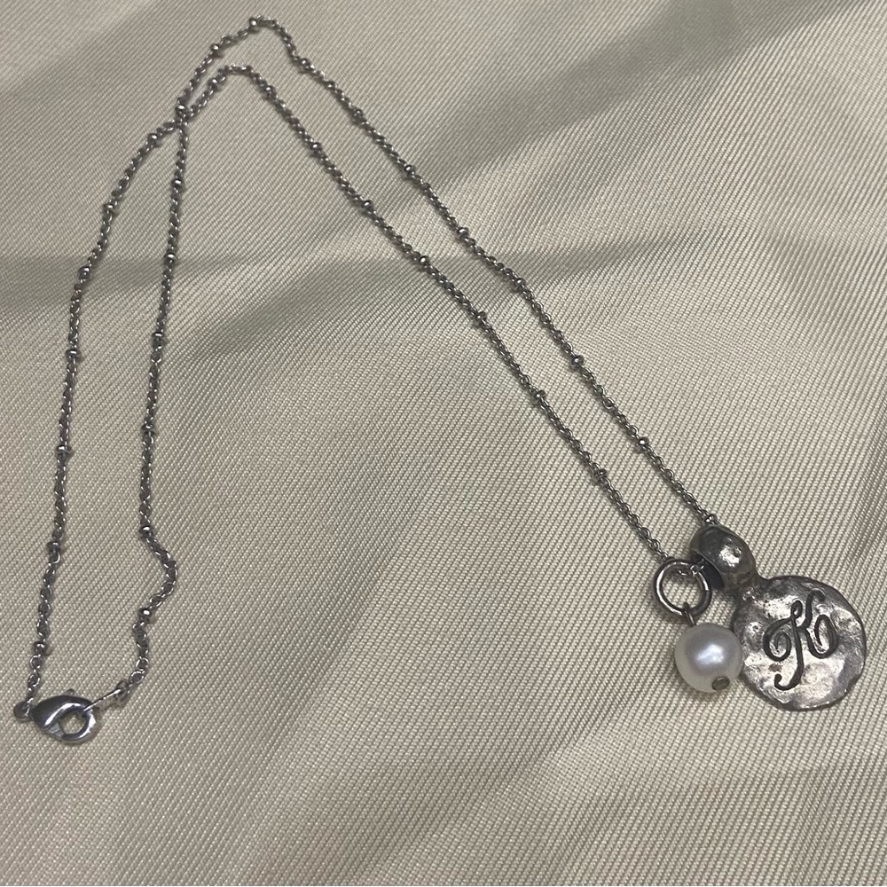 Waxing Poetic like necklace GUC